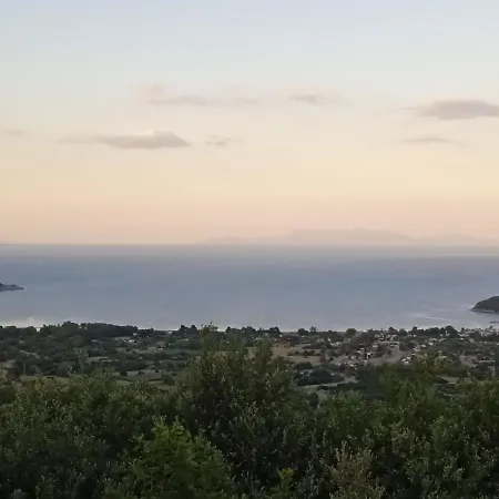 Casa de Férias Gaestehaus Edelweiss Halkidikis *