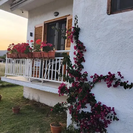 Gaestehaus Edelweiss Halkidikis *