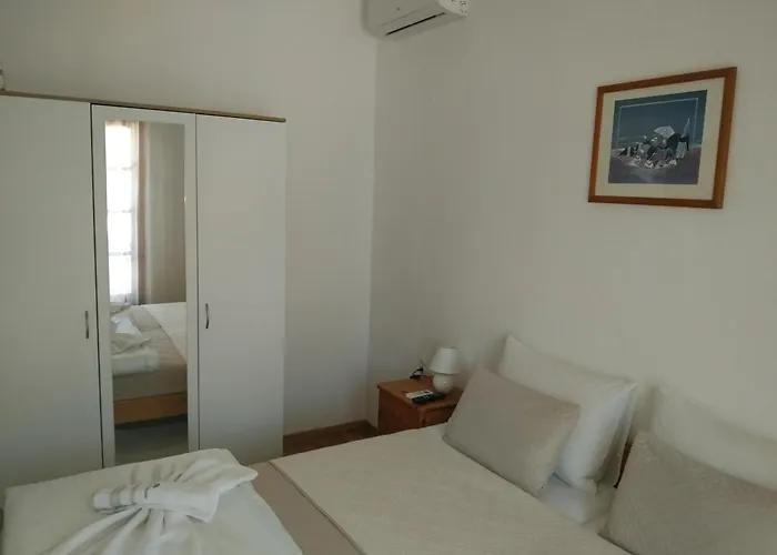 Gaestehaus Edelweiss Halkidikis * Olympiada