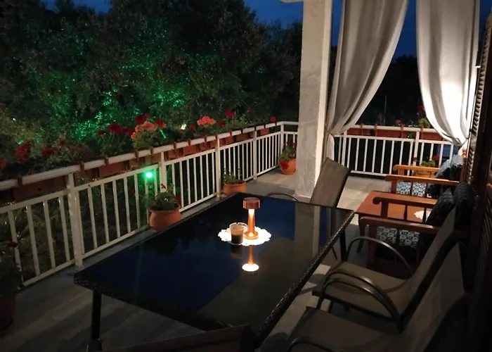 Case de vacanță Gaestehaus Edelweiss Halkidikis Olympiada